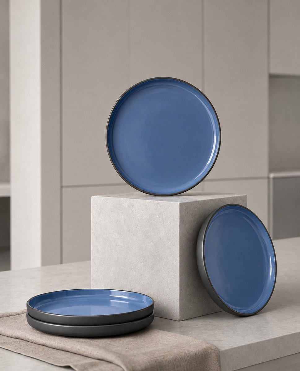 MÜGE Oula Matte Blue dessert plate