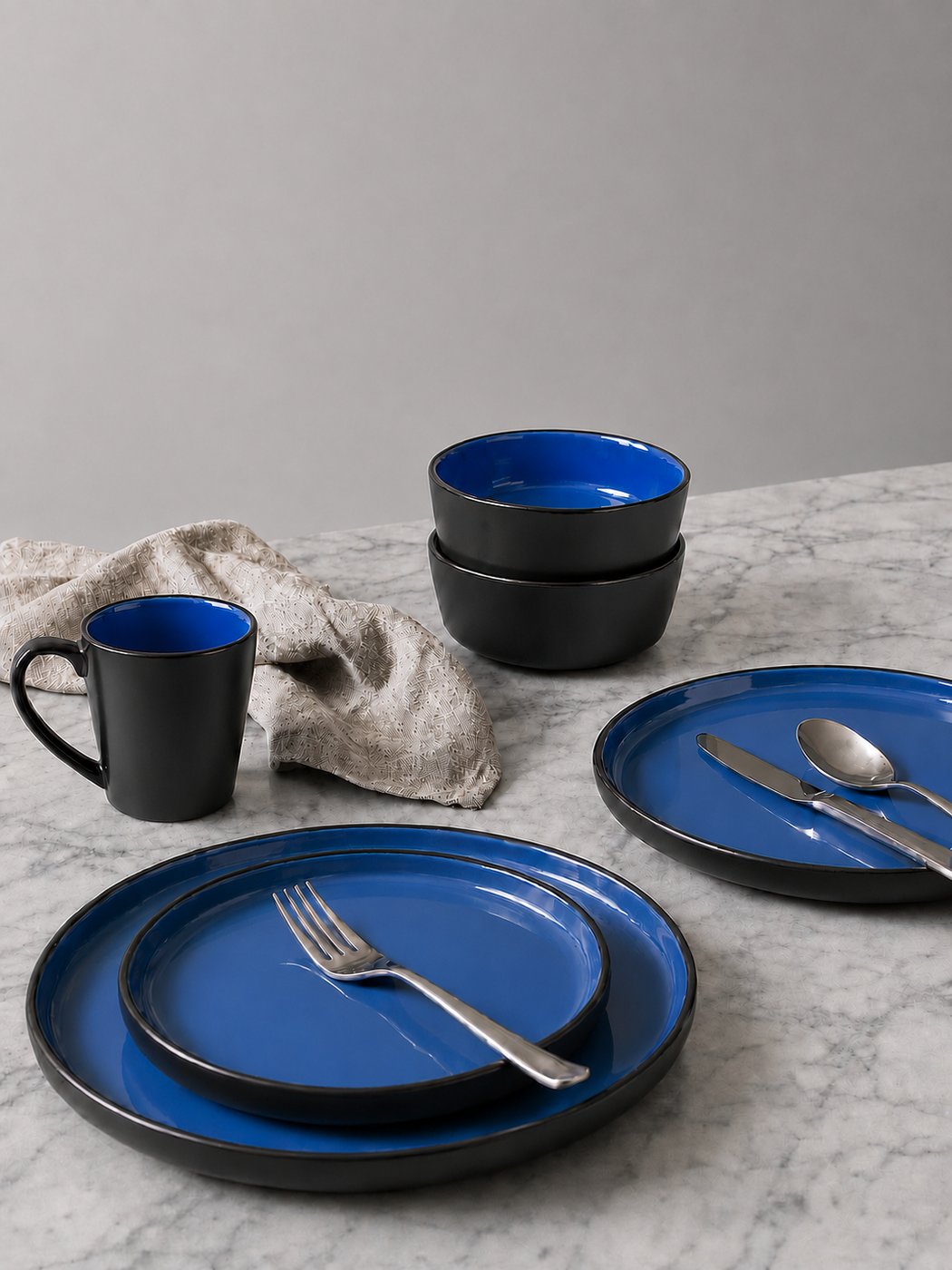 MÜGE Oula Matte Blue - scene 6